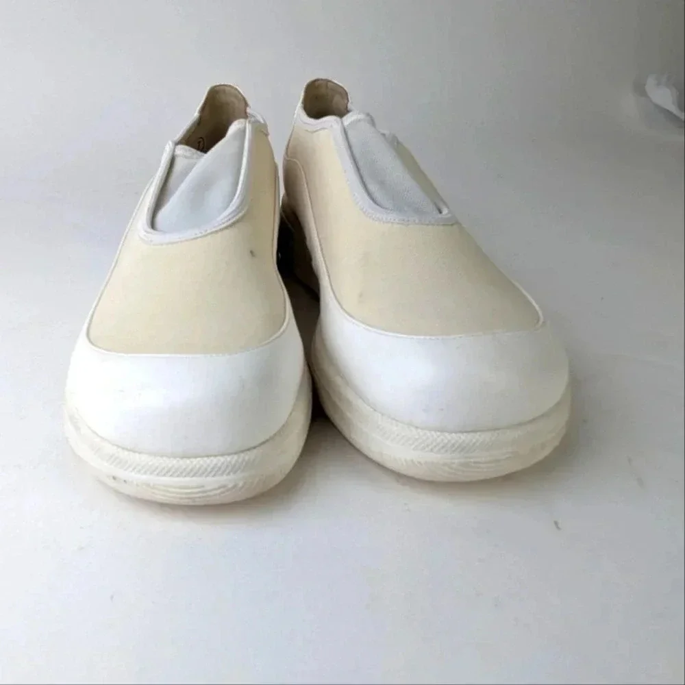 Bisou- Bisou Paris Platform Slip Ons 7